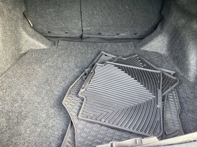 Used 2014 Toyota Corolla LE image 26