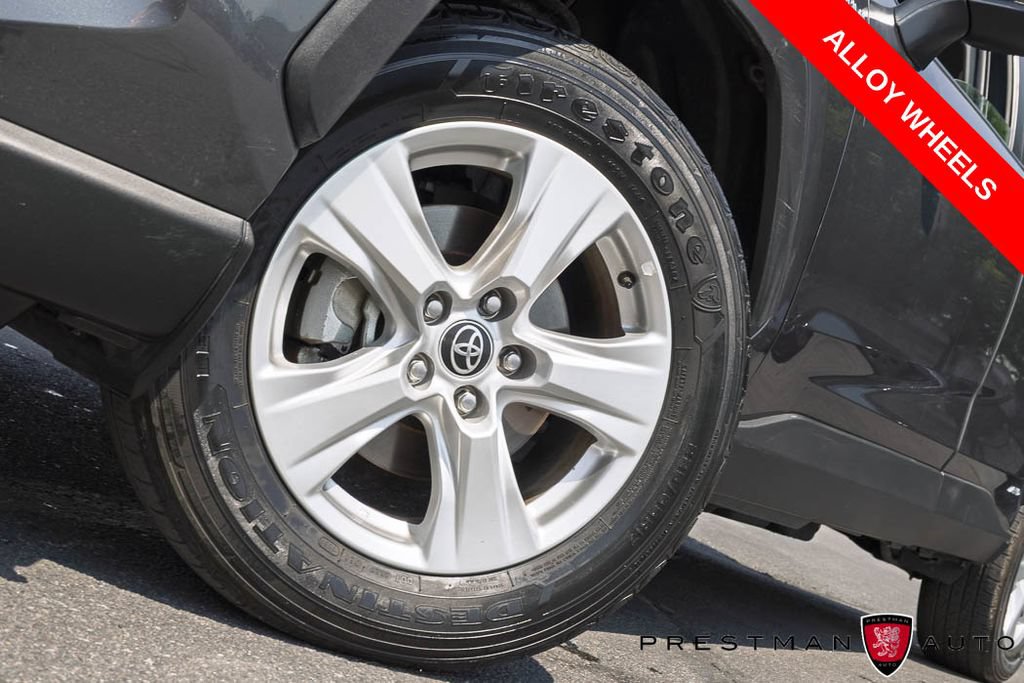 Used 2021 Toyota RAV4 XLE w/ Convenience Package AWD/4WD image 11