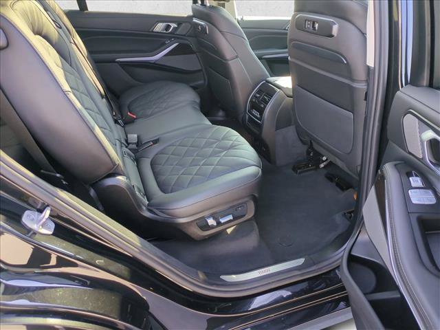 Certified 2024 BMW X7 xDrive40i w/ Premium Package AWD/4WD image 23