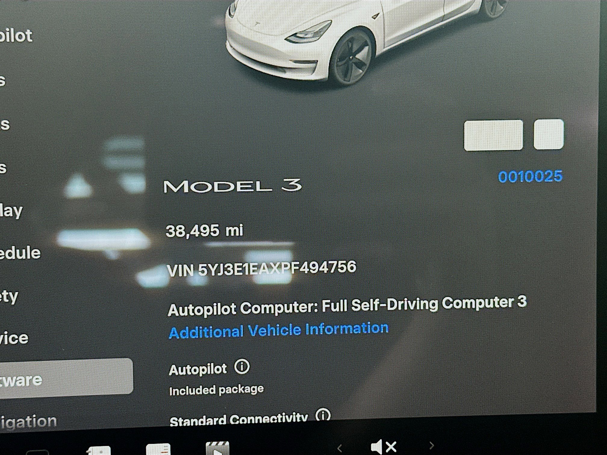 Used 2023 Tesla Model 3 Standard Range RWD image 18