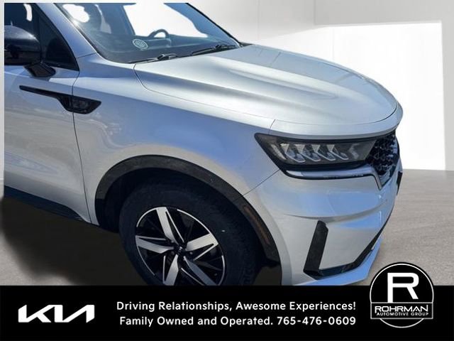 Used 2022 Kia Sorento S FWD image 3