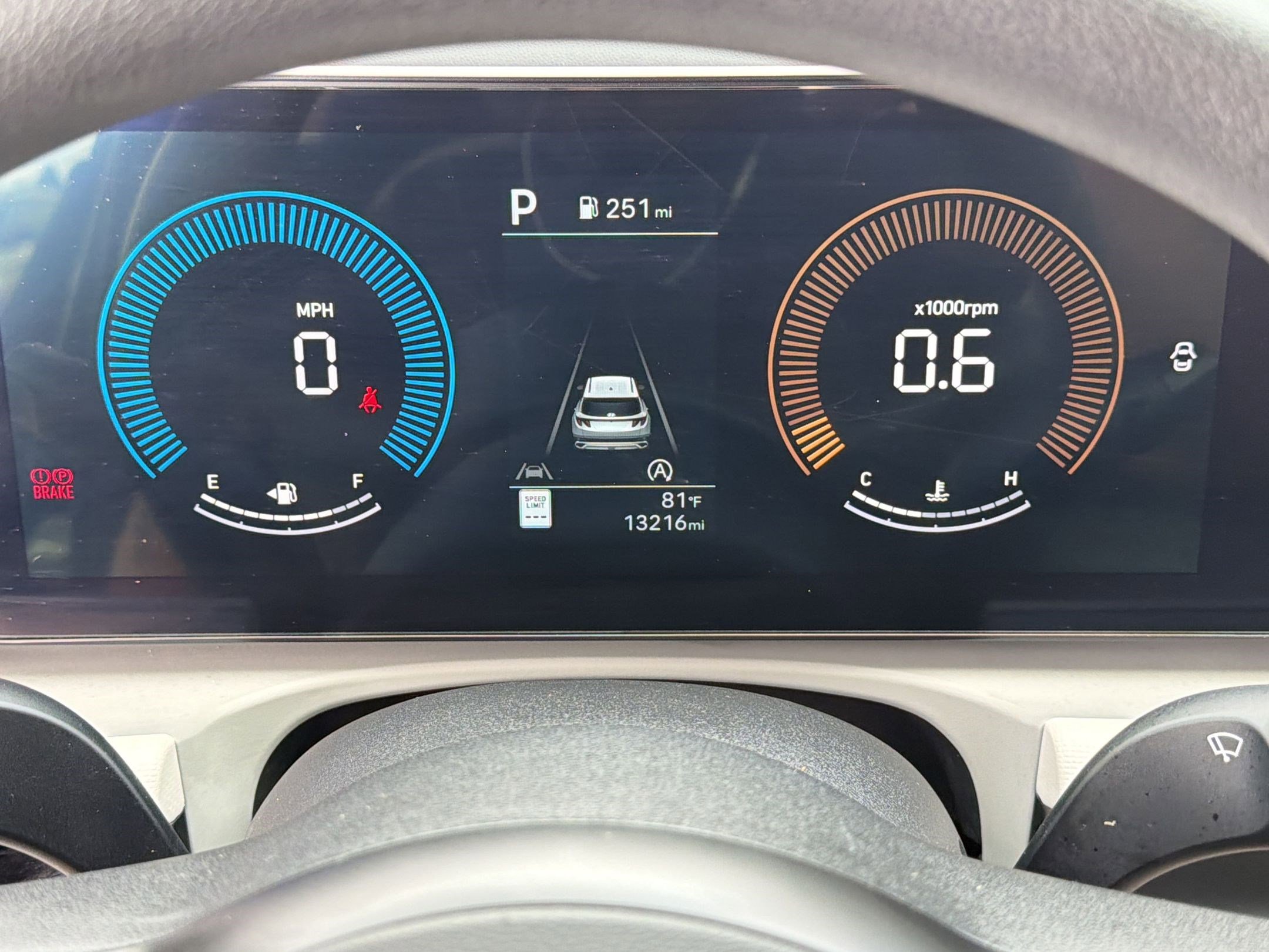 Used 2025 Hyundai Tucson SE image 20