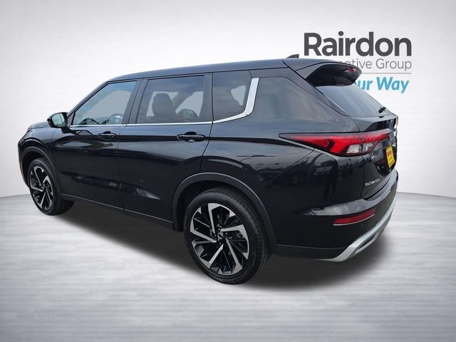 Used 2024 Mitsubishi Outlander SE AWD/4WD image 11