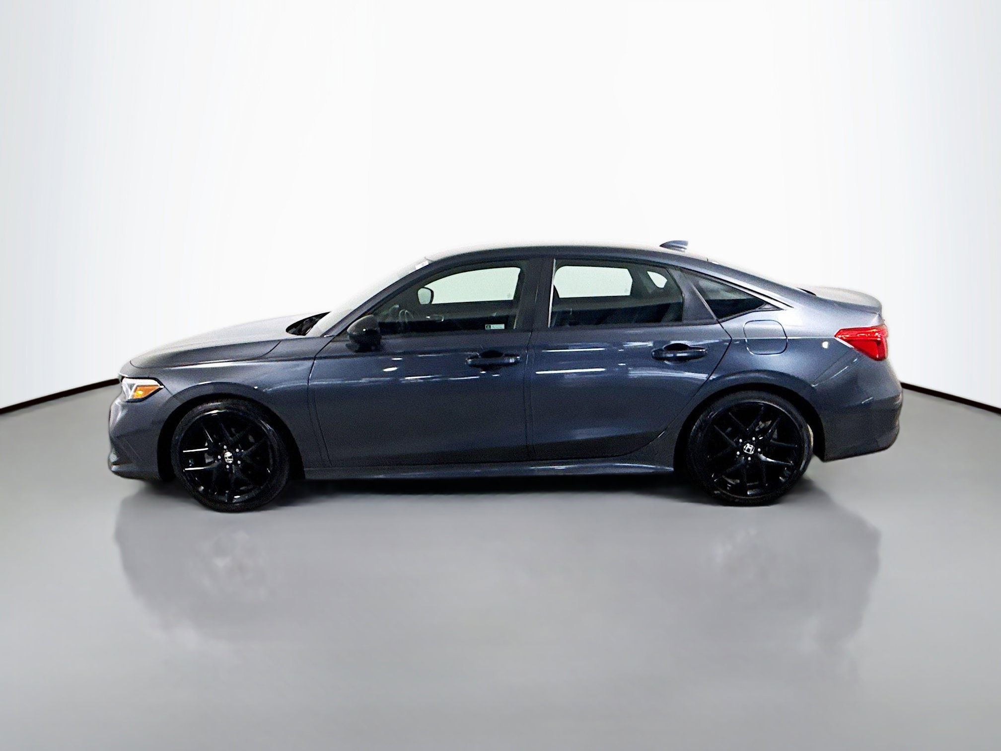 Used 2022 Honda Civic Sport image 6