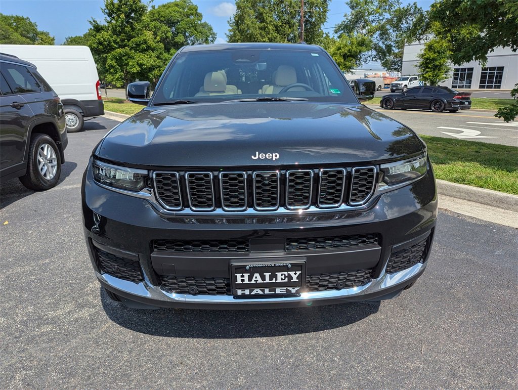 New 2025 Jeep Grand Cherokee L Limited w/ Luxury Tech Group II image 3