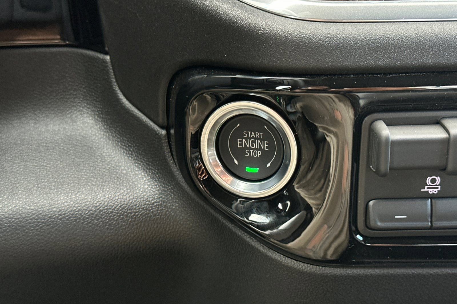 New 2026 Chevrolet Silverado 1500 LT w/ Safety Package image 22