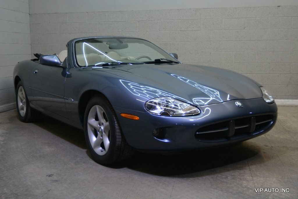 Used 2000 Jaguar XK8 Convertible RWD image 1
