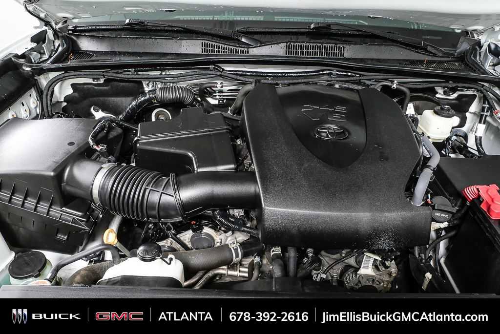 Used 2021 Toyota Tacoma SR image 32