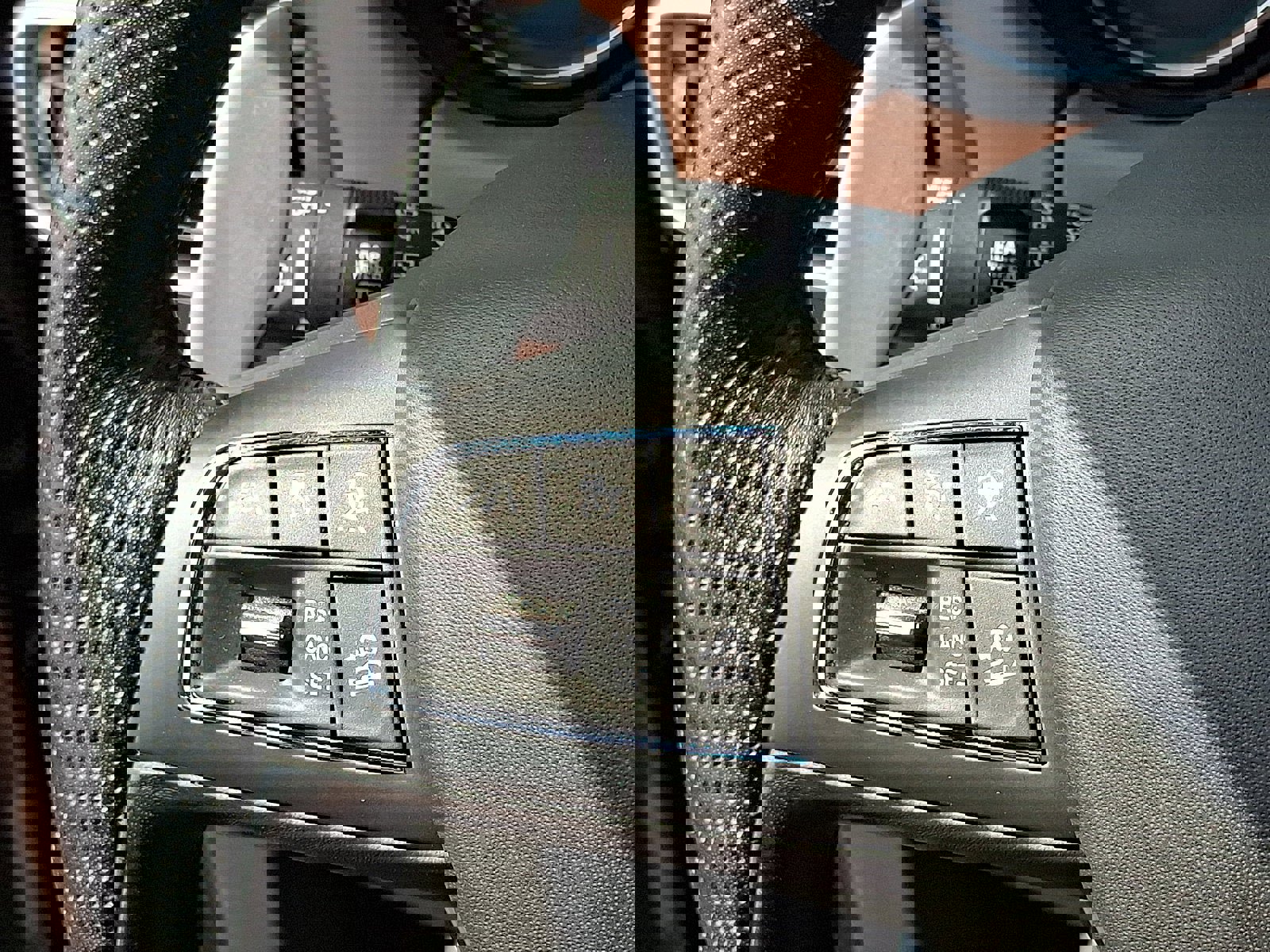 Used 2022 Maserati Levante Modena S image 23