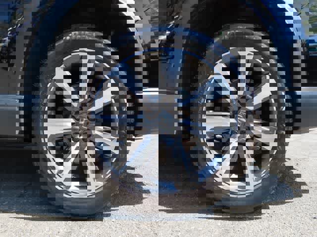 Used 2025 Honda Pilot Elite image 10