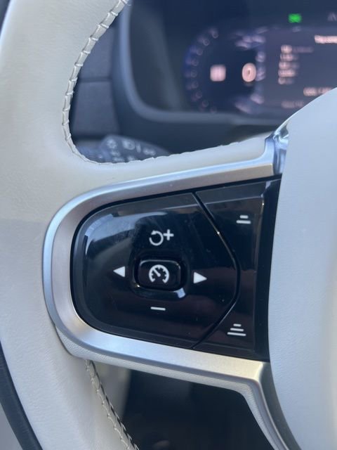 New 2026 Volvo XC90 B6 Ultra w/ Protection Package image 12