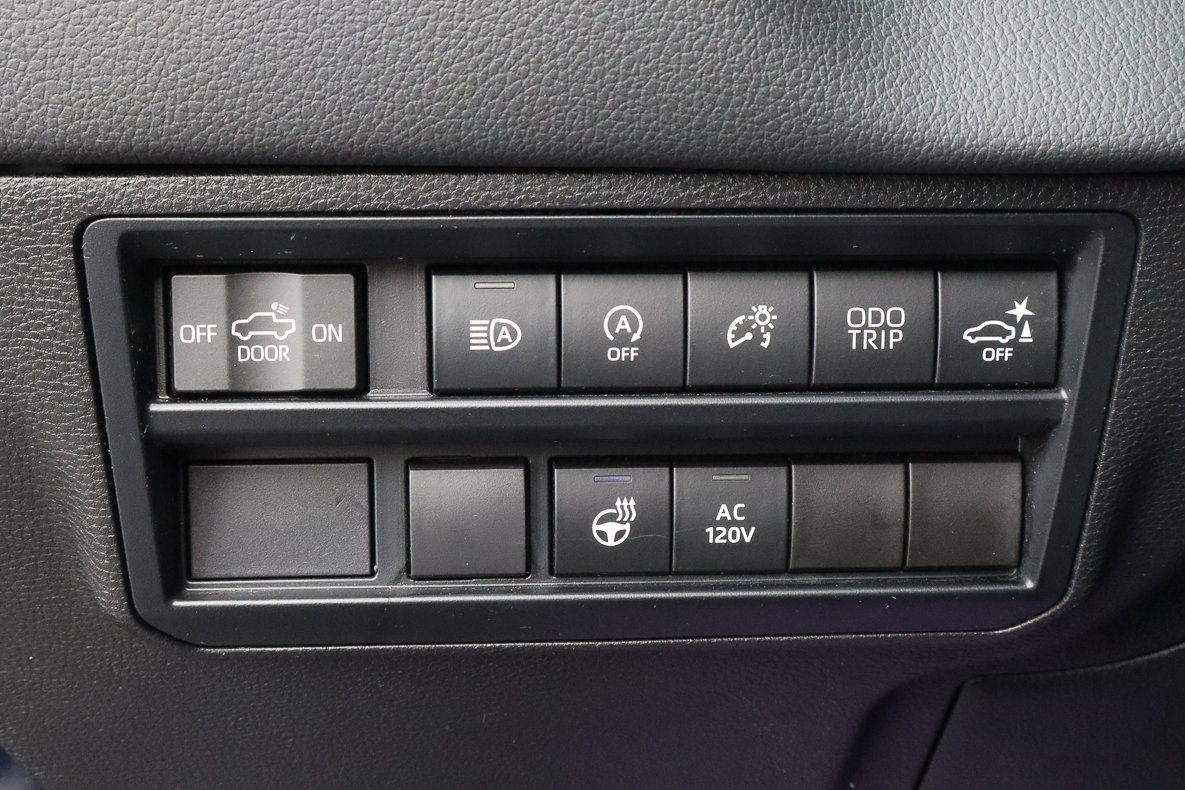 Used 2024 Toyota Tundra Limited image 19