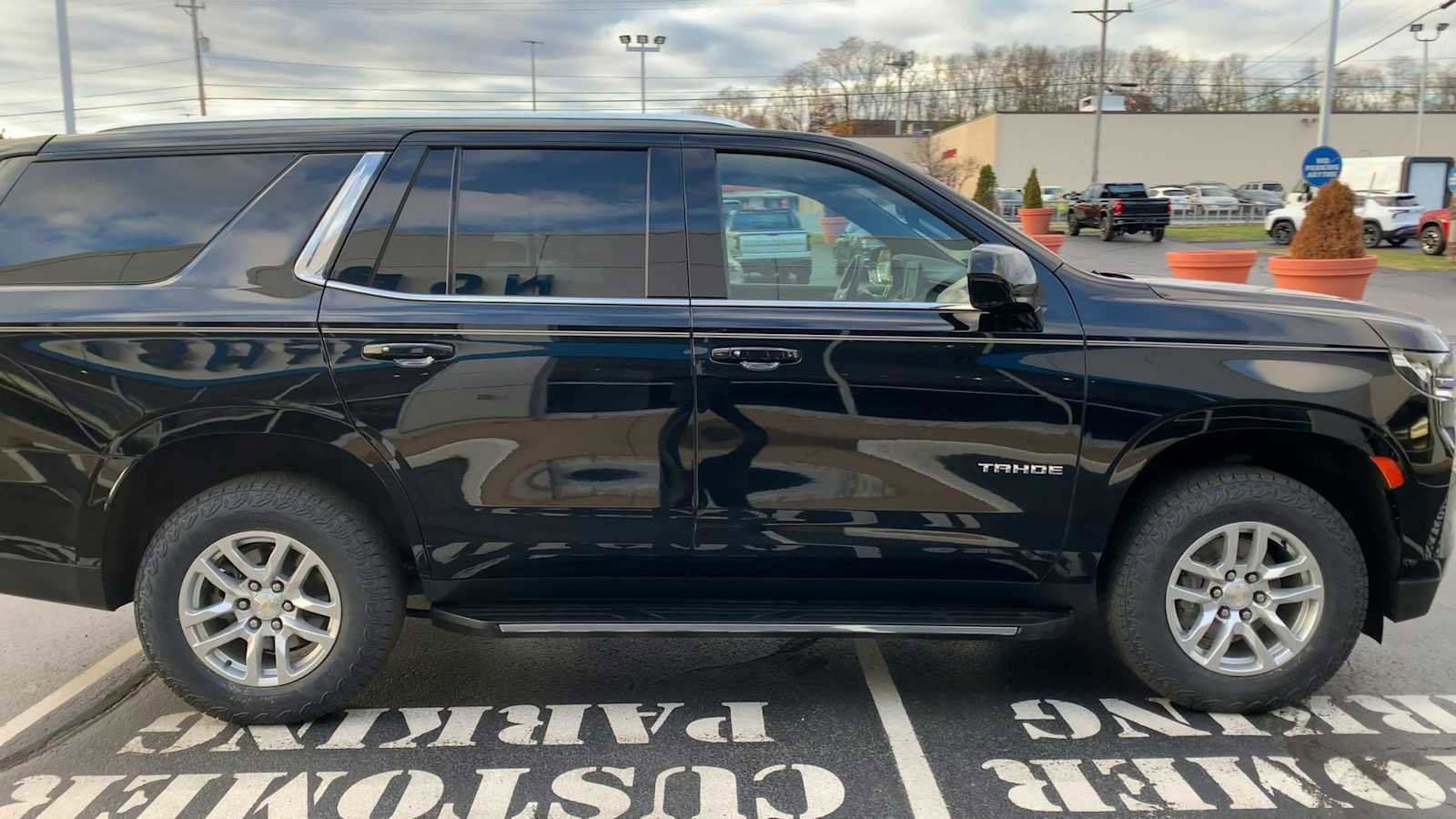 Certified 2023 Chevrolet Tahoe LS image 9