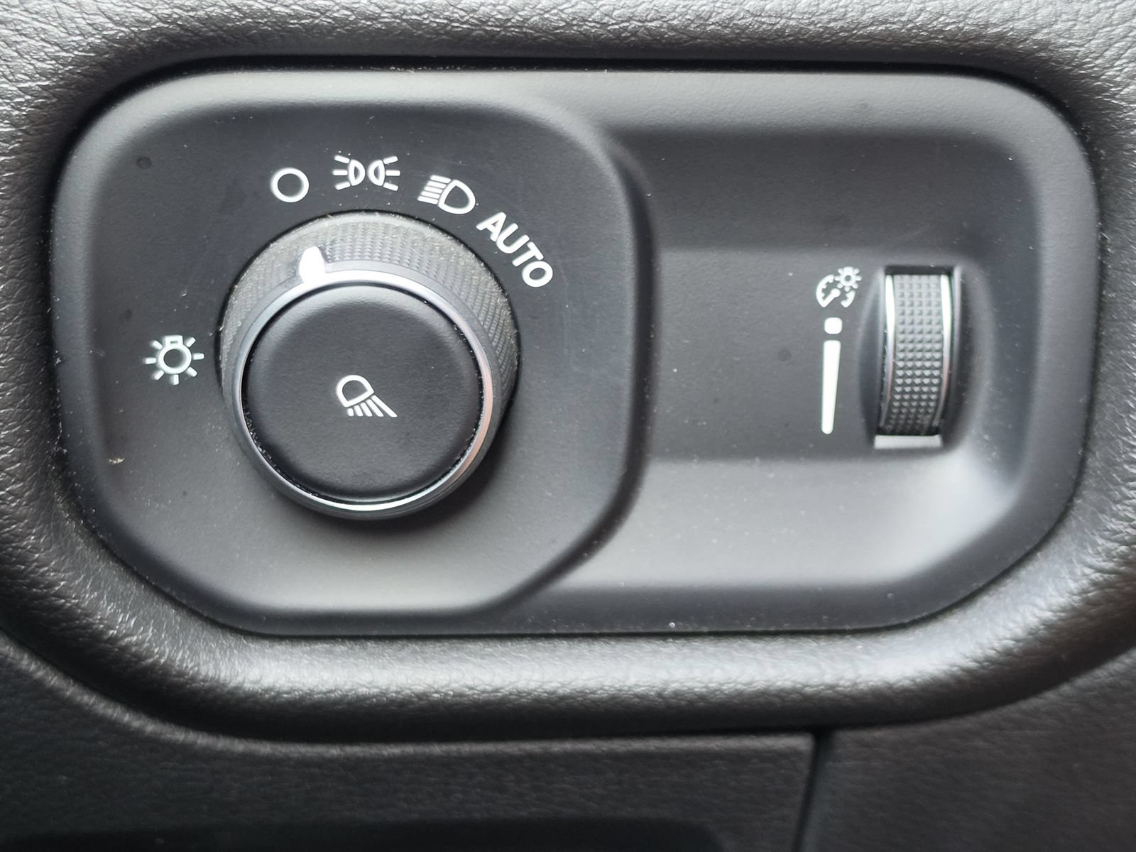 Used 2025 RAM 1500 Tradesman RWD image 16