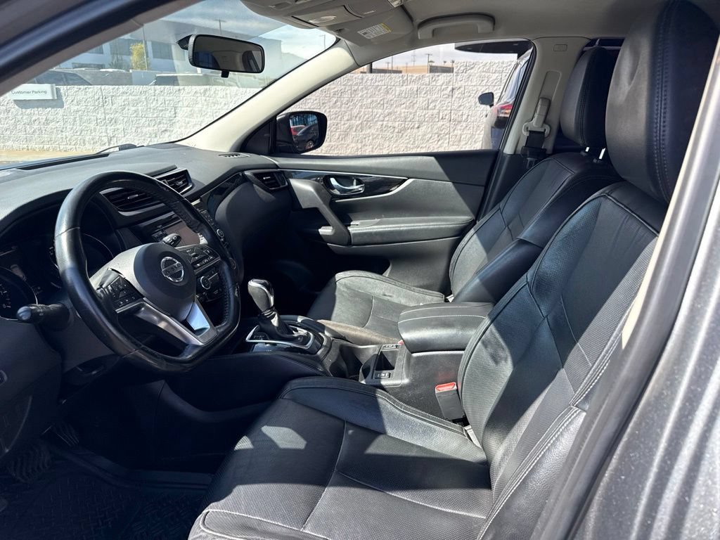 Used 2018 Nissan Rogue Sport SL FWD image 22