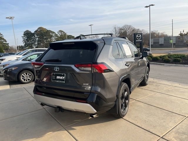 Used 2020 Toyota RAV4 XSE image 3