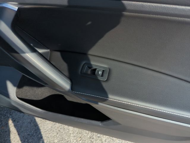 Used 2023 Volkswagen Tiguan S FWD image 32