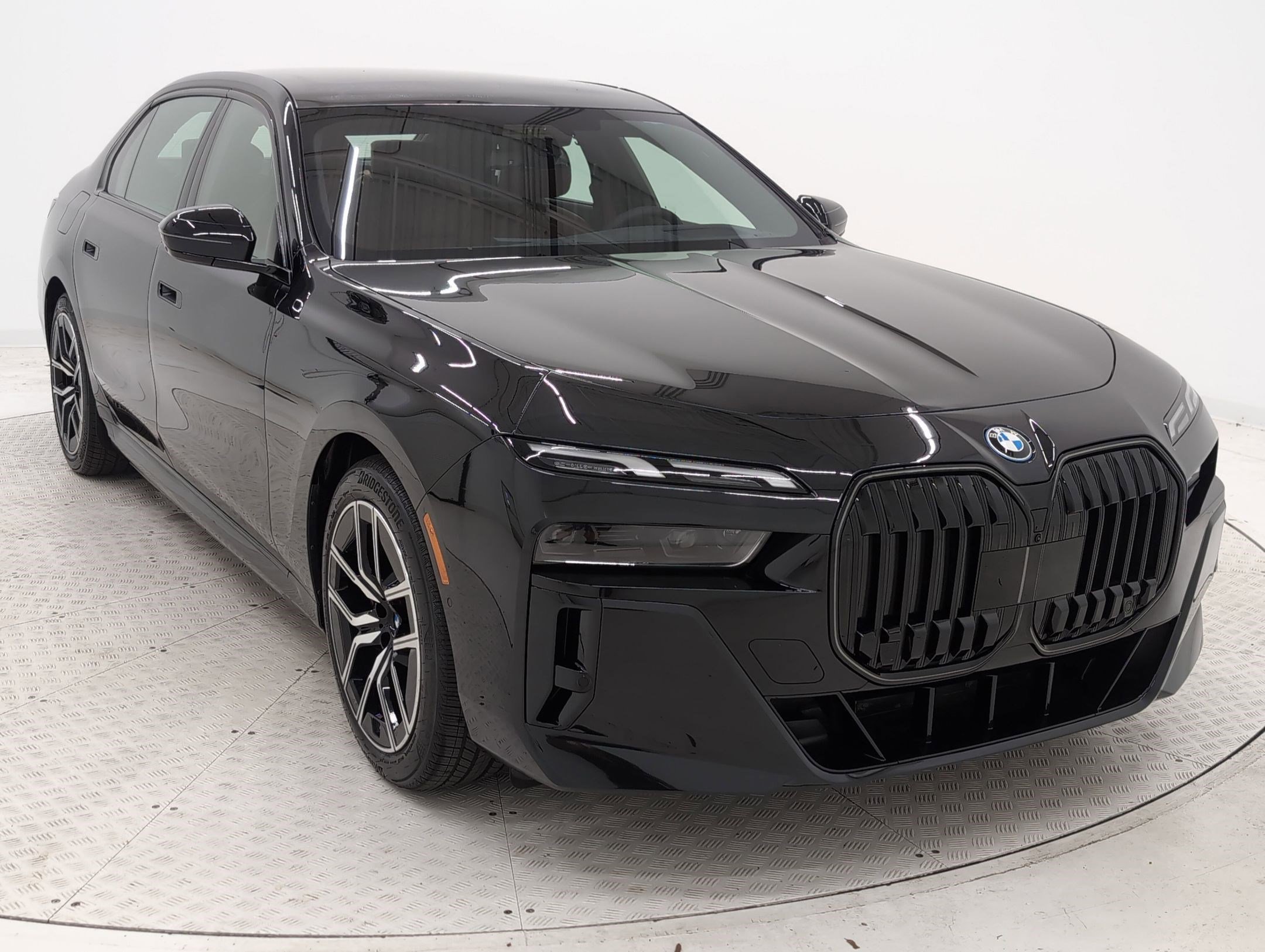 New 2025 BMW i7 xDrive60 w/ M Sport Package RWD image 19