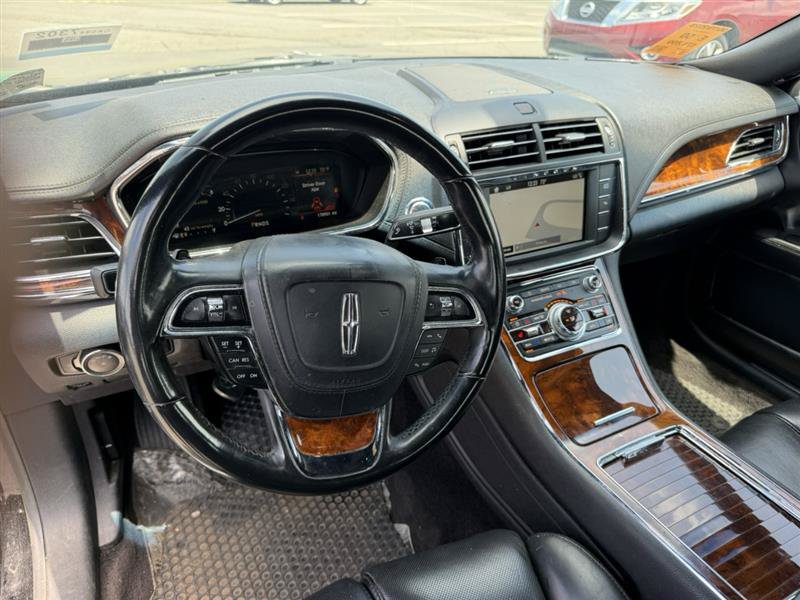 Used 2018 Lincoln Continental Select FWD image 13