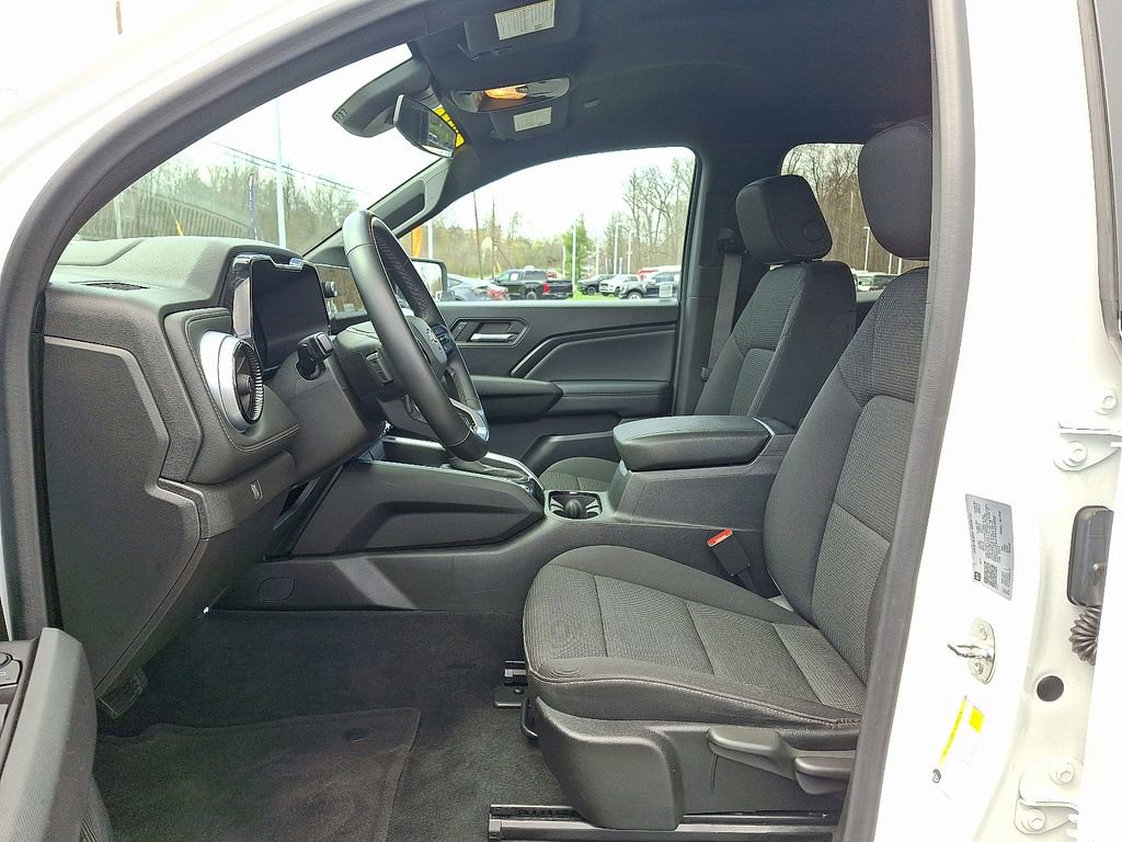 Used 2024 Chevrolet Colorado LT image 14