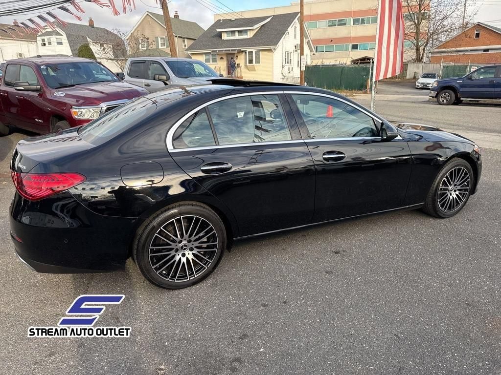 Used 2025 Mercedes-Benz C 300 4MATIC Sedan image 13