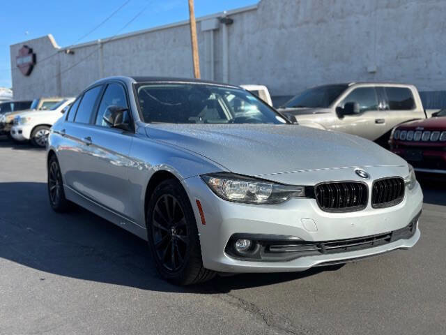 Used 2016 BMW 320i 320i 4dr Sedan image 2
