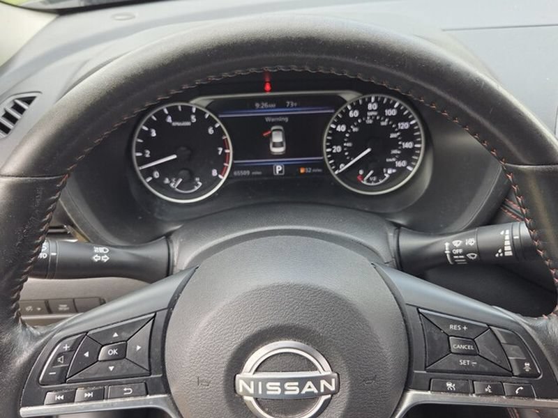 Used 2024 Nissan Sentra SR w/ SR Premium Package FWD image 23