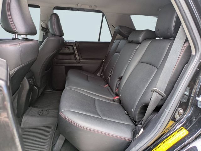 Used 2021 Toyota 4Runner Venture w/ Moonroof Package AWD/4WD image 15