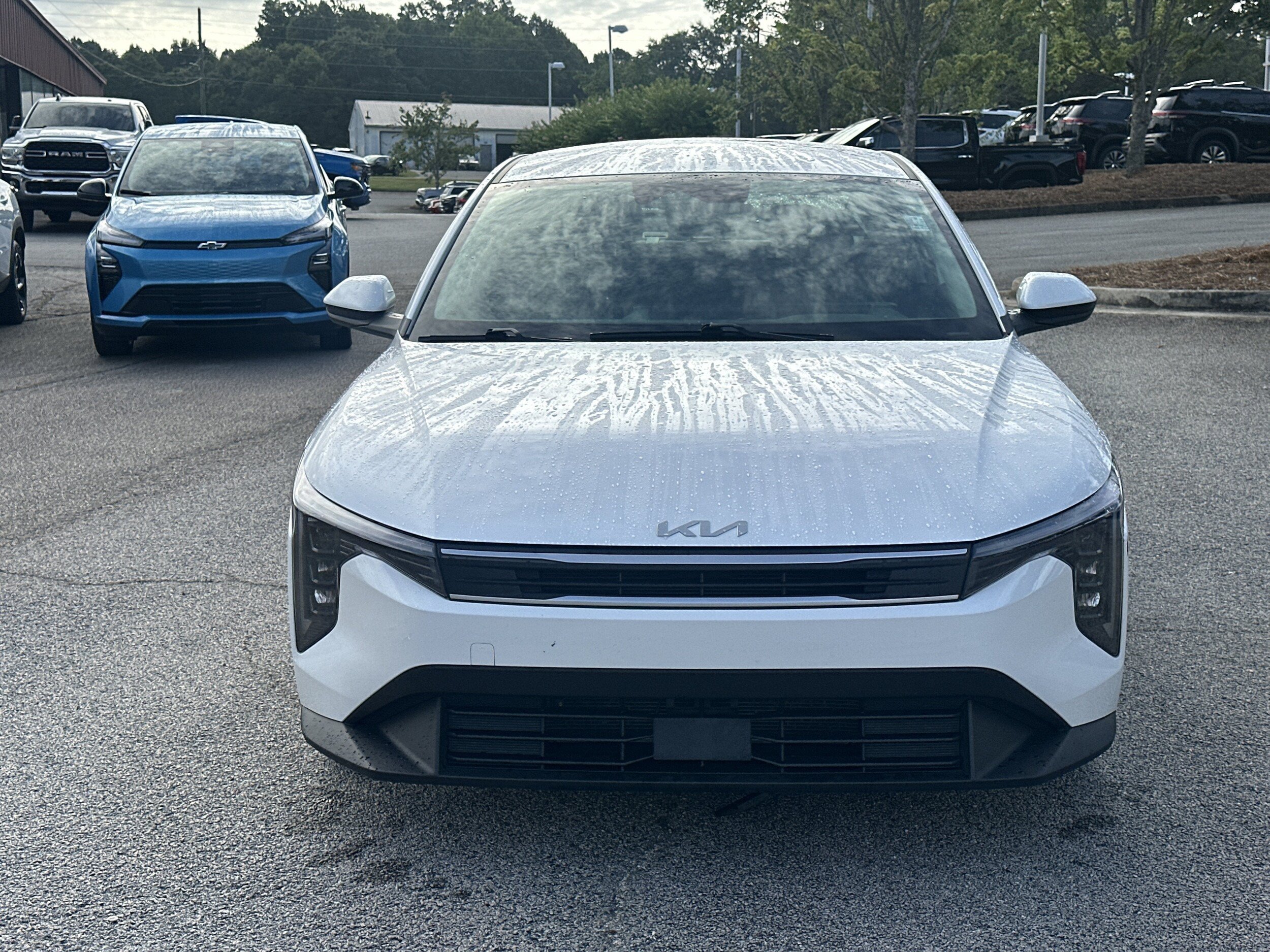 Used 2025 Kia K4 FWD image 40