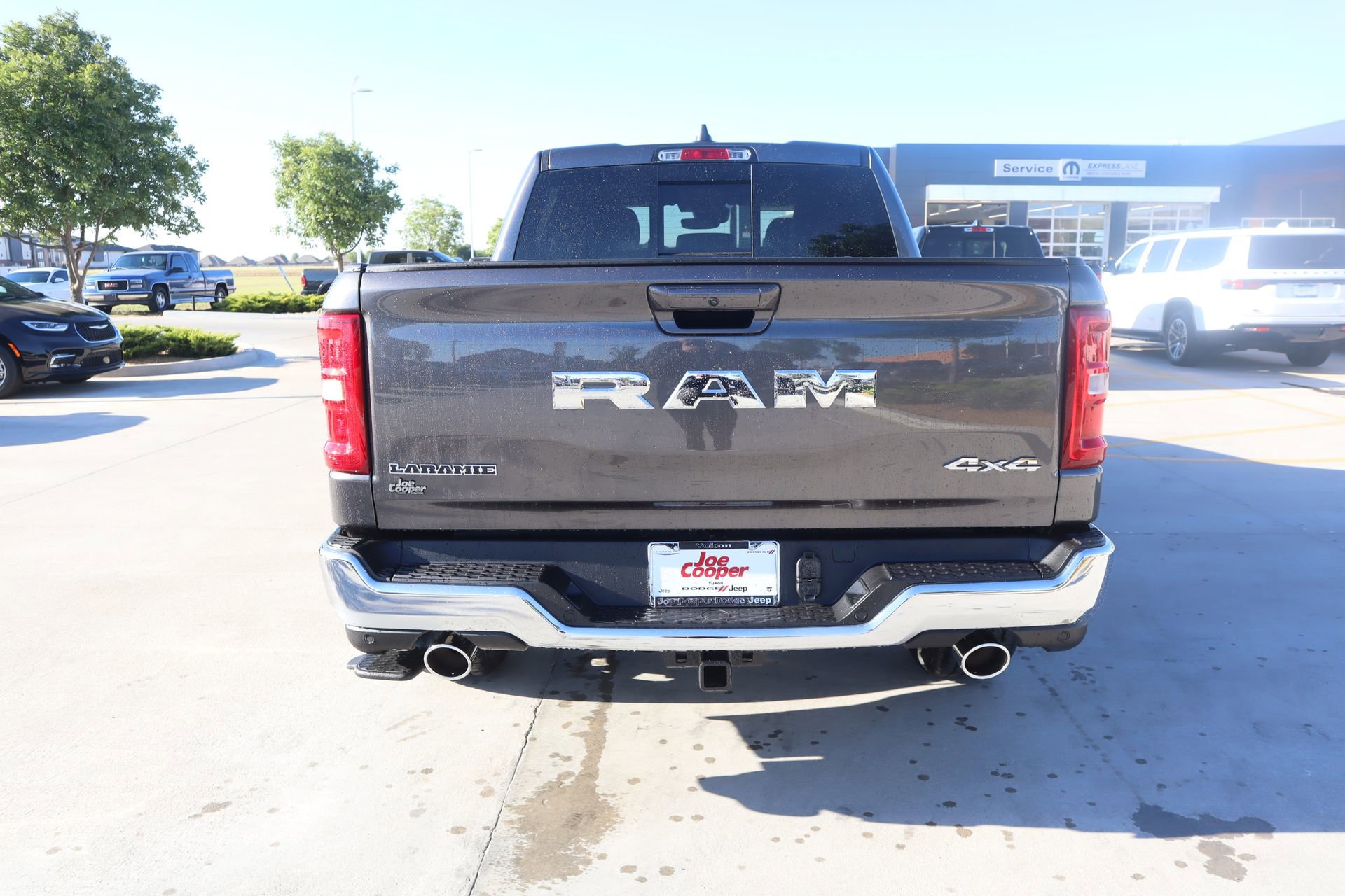 New 2026 RAM 1500 Laramie AWD/4WD image 23