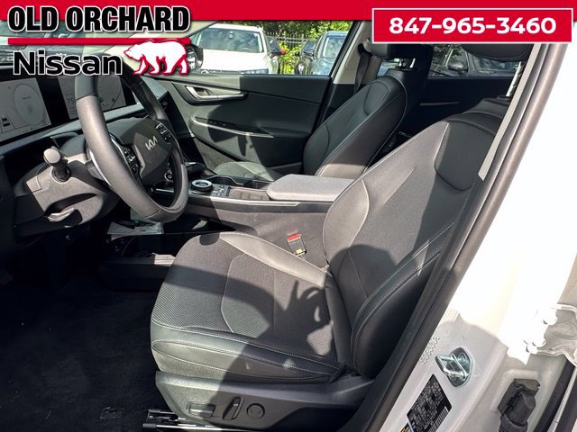 Used 2023 Kia EV6 Wind w/ Wind Technology Package AWD/4WD image 11