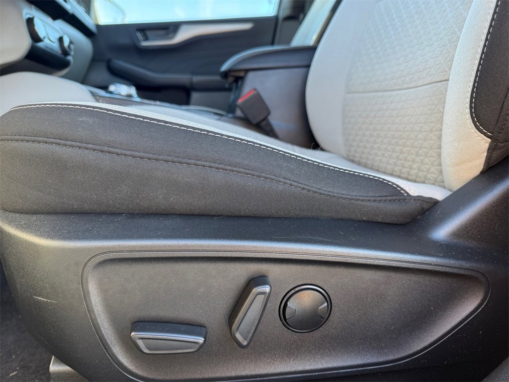 Certified 2023 Ford Escape Active image 21