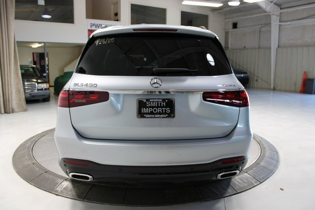 Used 2024 Mercedes-Benz GLS 450 4MATIC w/ AMG Line Exterior image 5