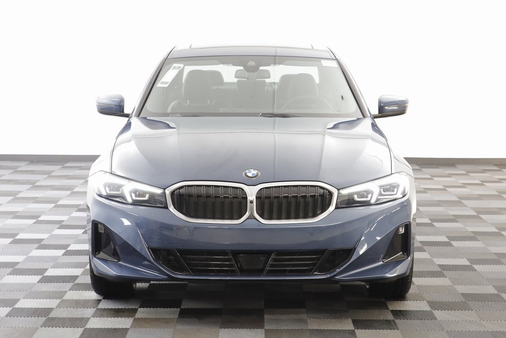 Certified 2025 BMW 330i xDrive Sedan image 23