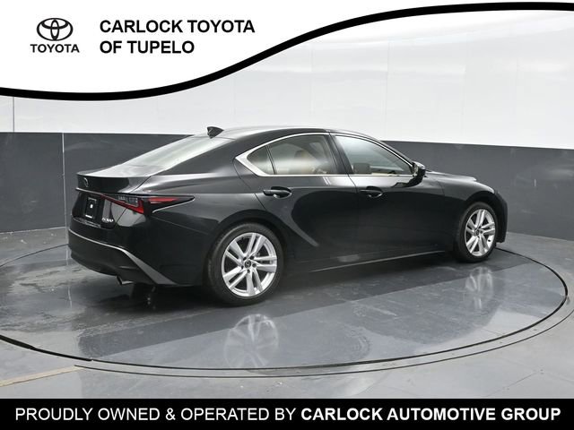 Used 2024 Lexus IS 300 w/ Comfort Package RWD image 3