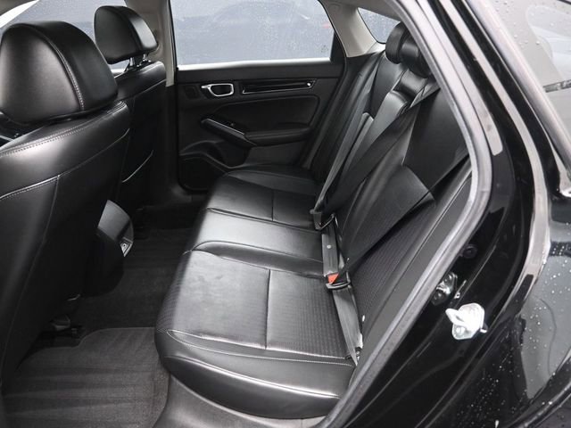 Used 2024 Honda Civic Touring image 2