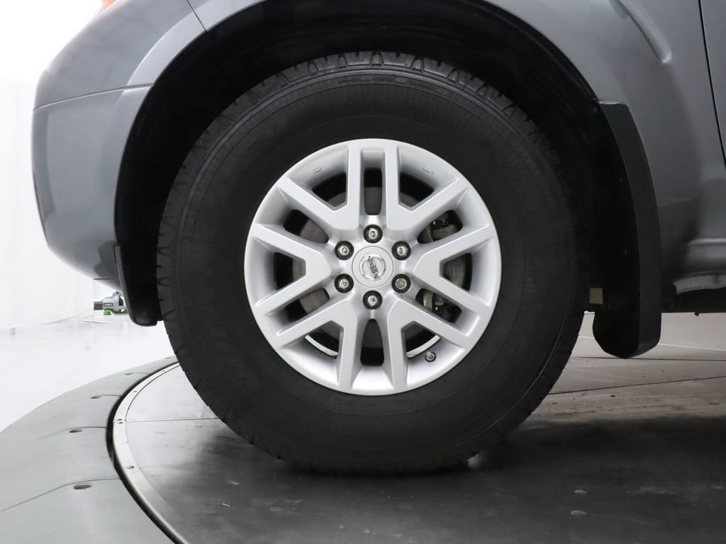 Used 2017 Nissan Frontier SV w/ SV Value Truck Package RWD image 34