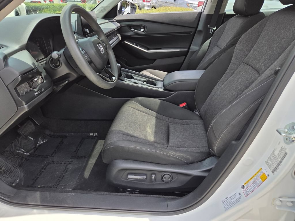 Certified 2024 Honda Accord EX image 9