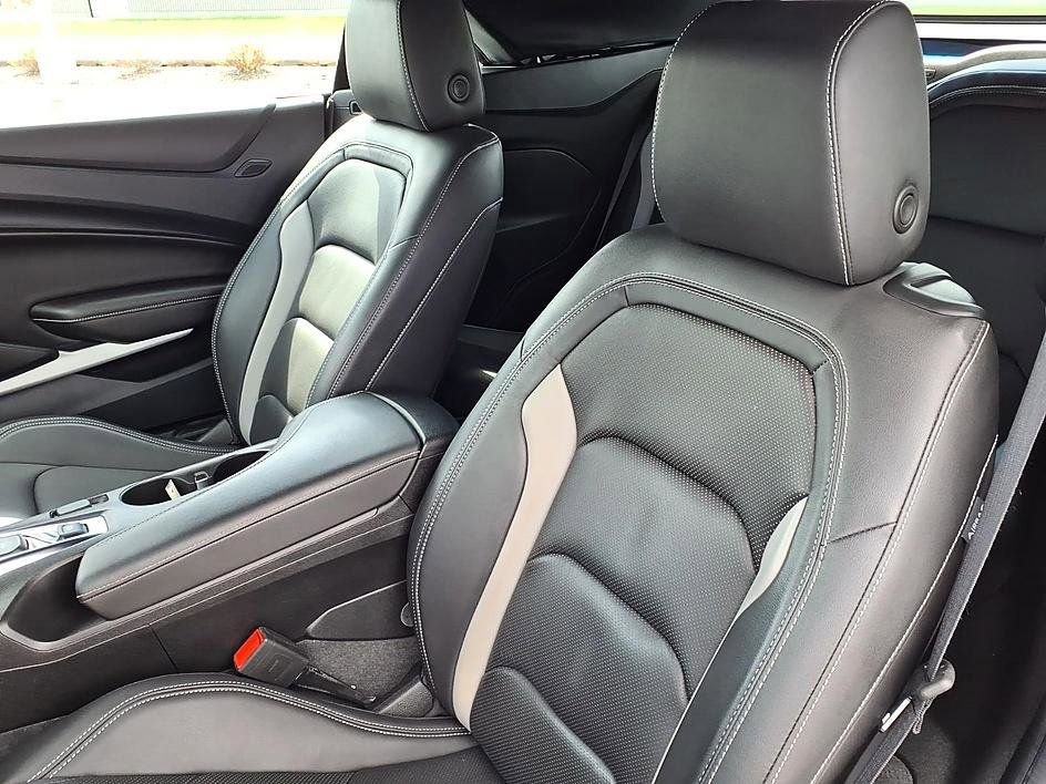 Used 2024 Chevrolet Camaro LT w/ Technology Package RWD image 21