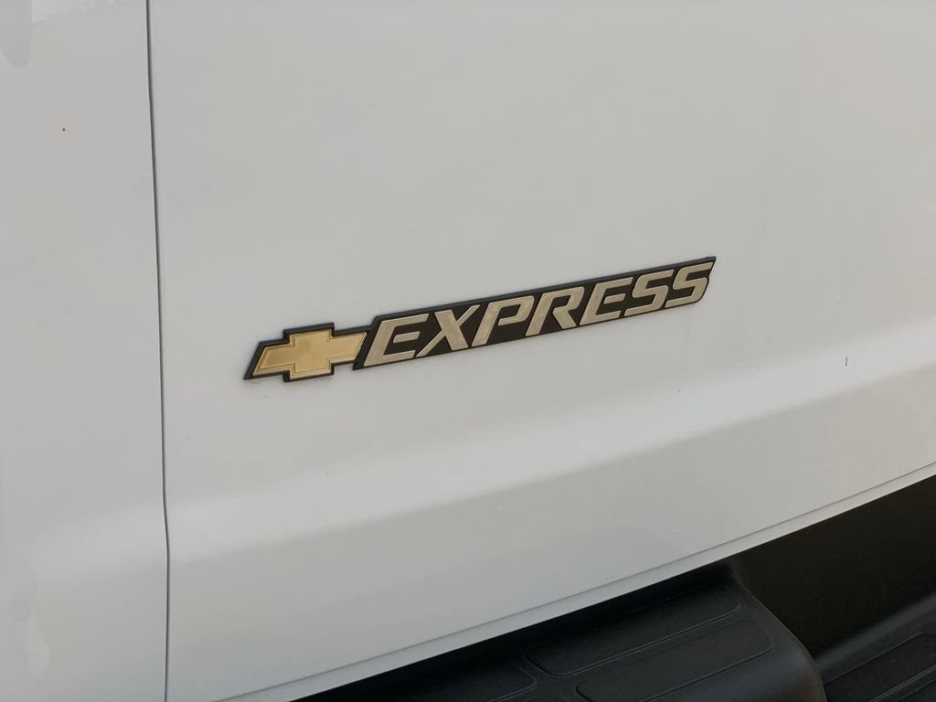 New 2025 Chevrolet Express 2500 w/ Driver Convenience Package RWD image 30