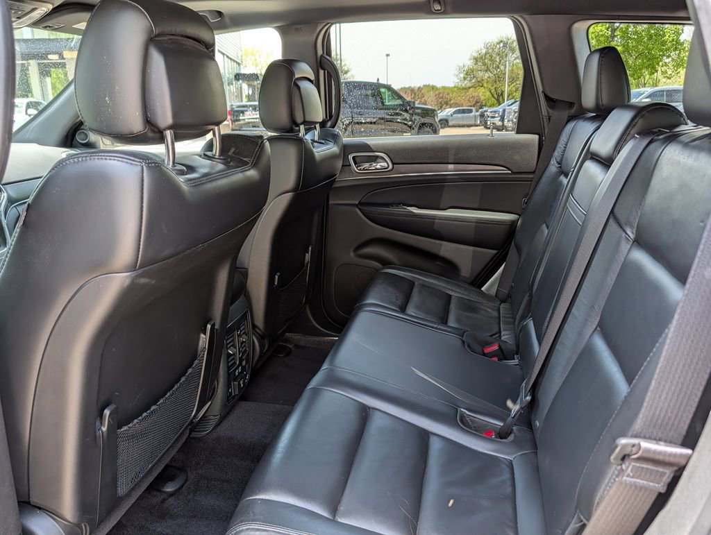 Used 2018 Jeep Grand Cherokee Limited AWD/4WD image 28