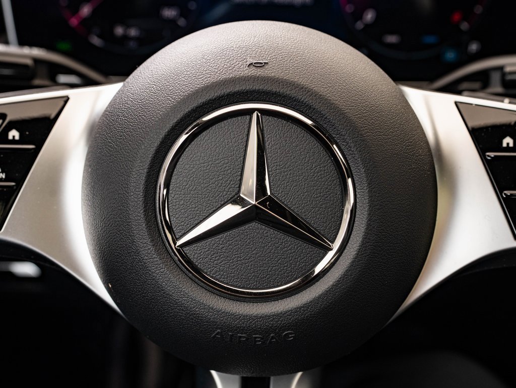 Certified 2025 Mercedes-Benz C 300 4MATIC Sedan image 27