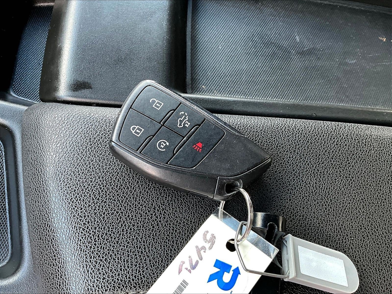Used 2024 Chevrolet Silverado 1500 LT AWD/4WD image 35