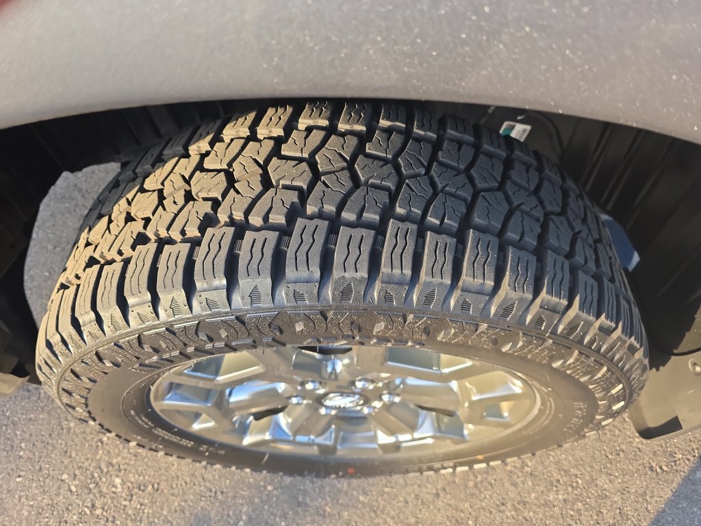 Used 2019 Nissan Titan SV w/ SV Convenience Package AWD/4WD image 26