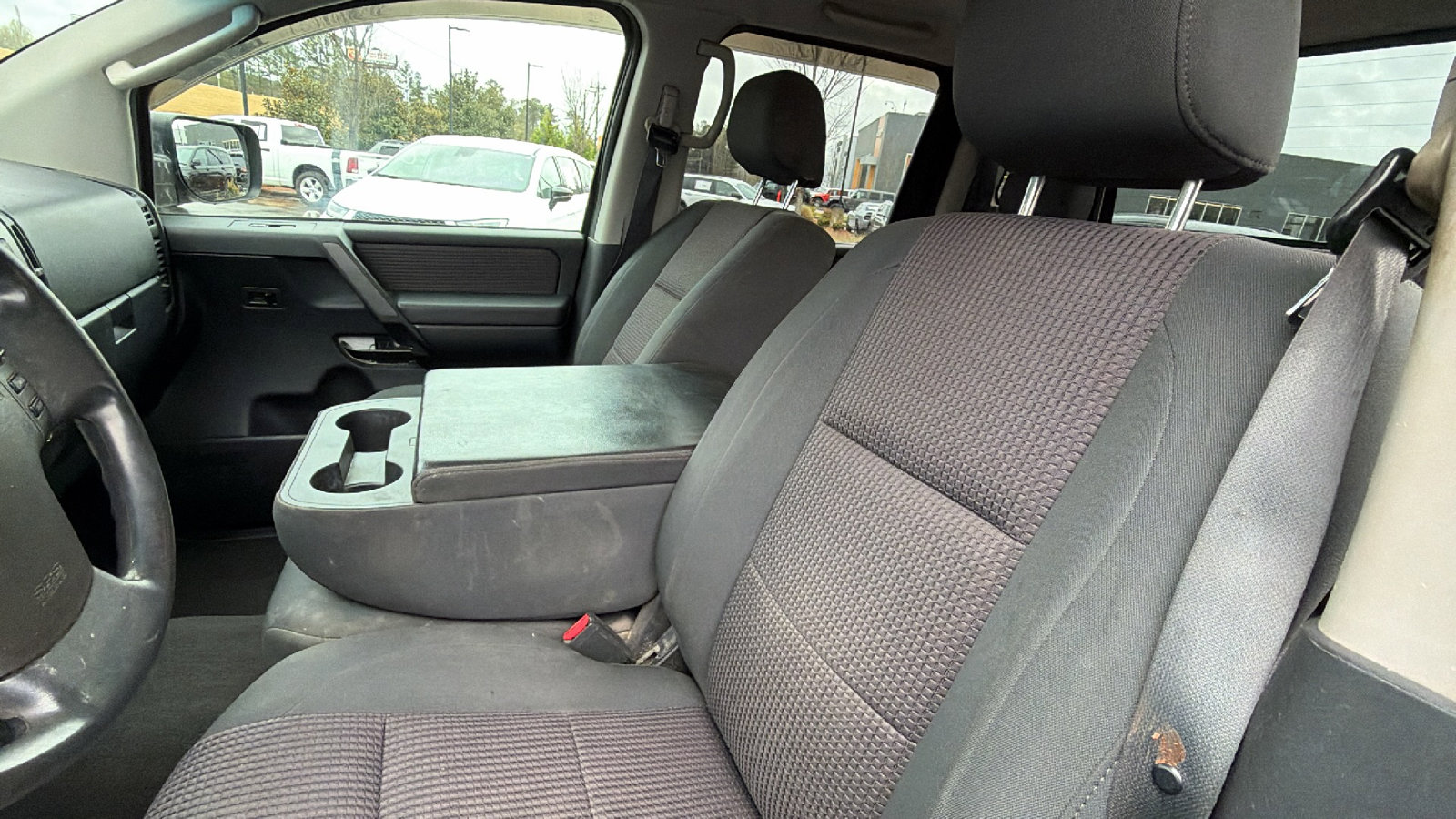 Used 2008 Nissan Titan XE image 17