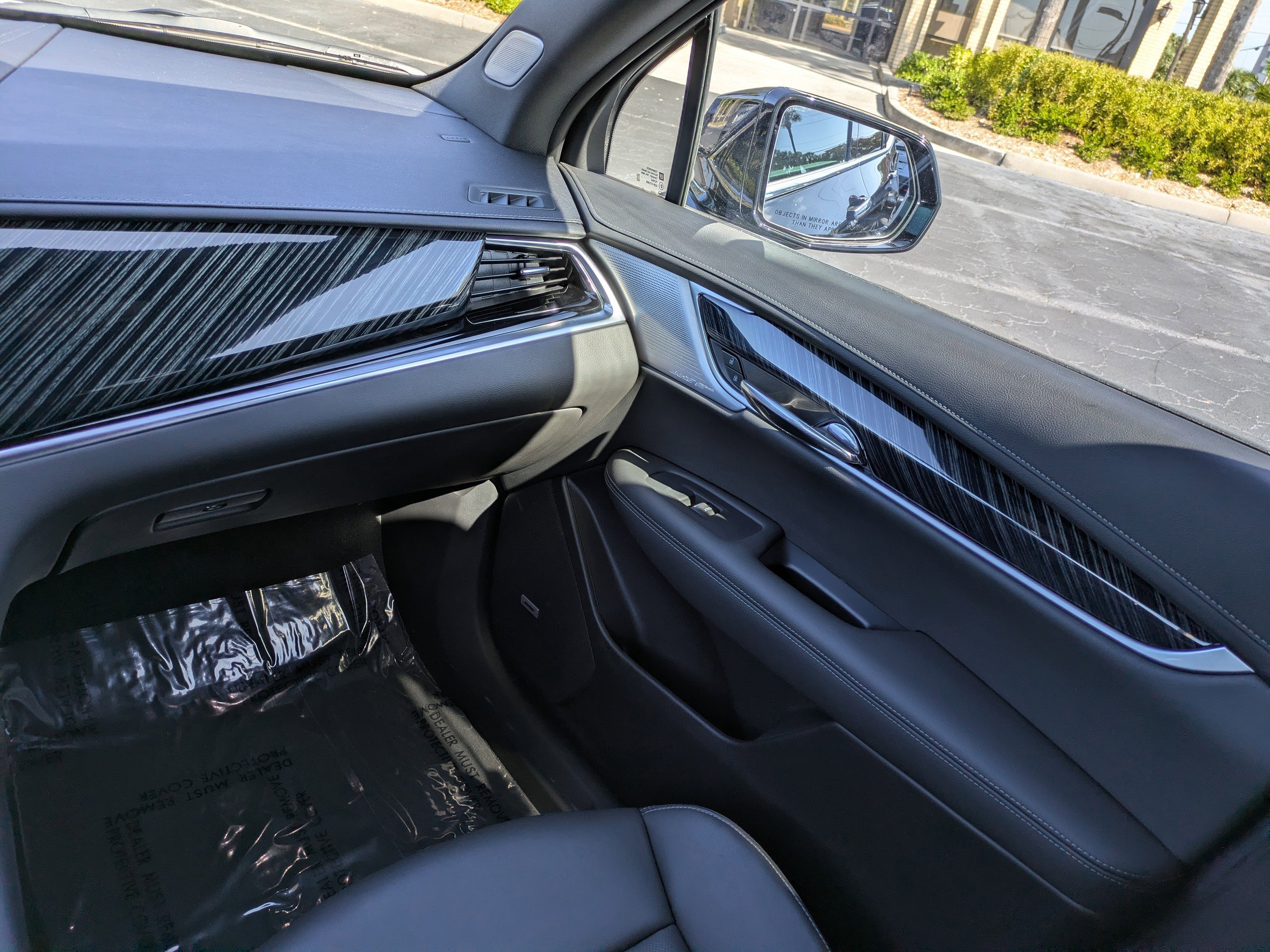 Certified 2024 Cadillac XT6 Premium Luxury w/ Technology Package image 16