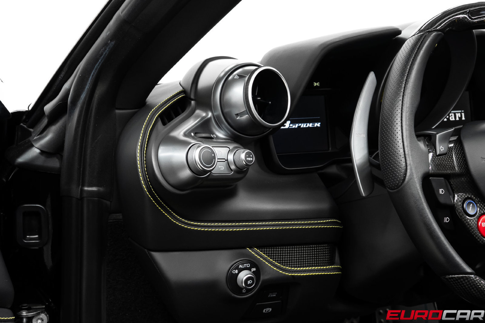 Used 2022 Ferrari F8 Tributo RWD image 31