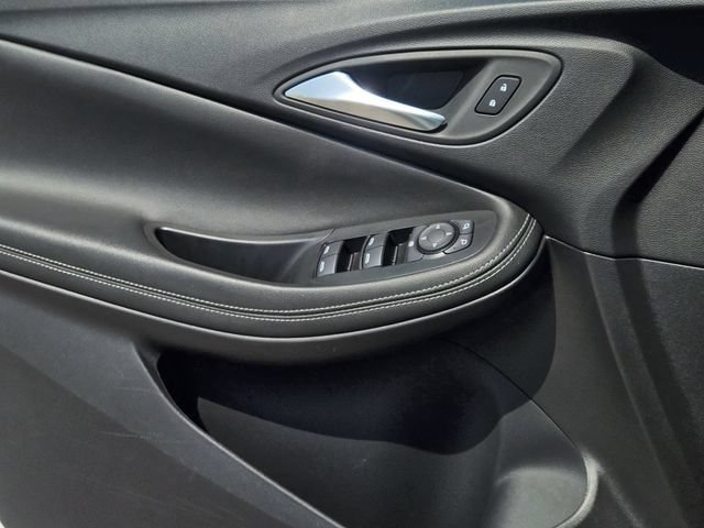 Used 2025 Buick Encore GX Preferred FWD image 22