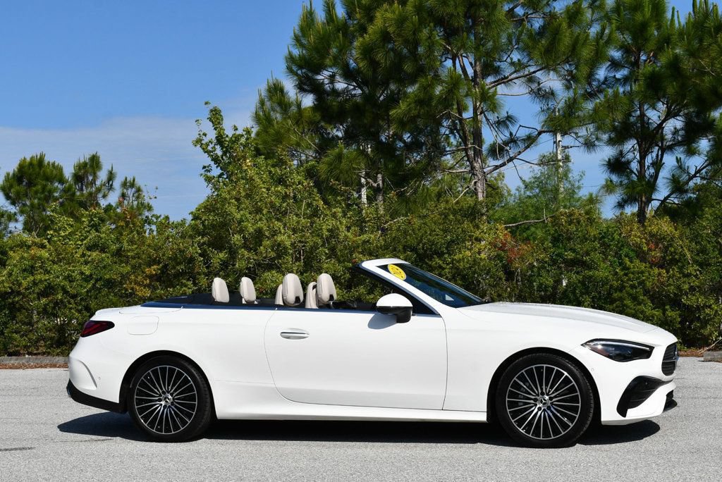 Used 2024 Mercedes-Benz CLE 450 4MATIC Cabriolet image 8