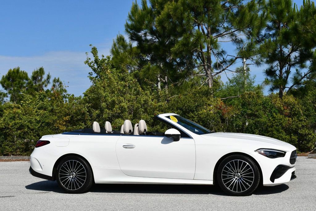 Used 2024 Mercedes-Benz CLE 450 4MATIC Cabriolet image 8